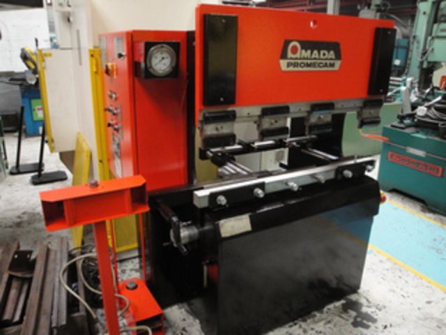 Abkantpresse AMADA - Typ : IT 25-12