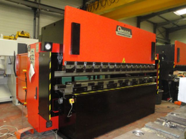 Abkantpresse AMADA - Typ : ITS 2 100-30 (Ref: 98755)