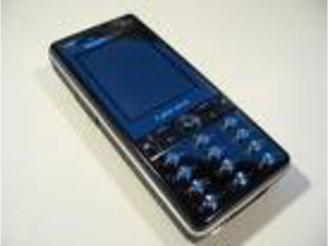 Kompakte K810i
