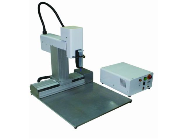 ROBOTER 3- oder 4-ACHSEN MIT VERNETZTEM TISCH Hybrider Roboter ADIY200