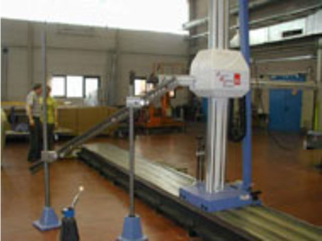 Ständermessmaschinen: Profi - mit seitlichem Leitlineal