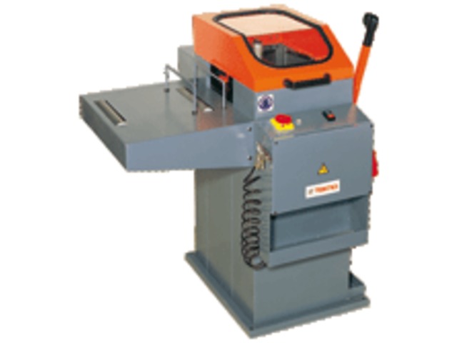 Ausklinkfräsmaschine mit festem 90° - Winkel: TK 610 Z