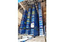 Regalbediengeräte für Behälter