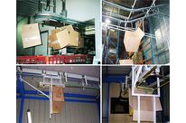 Förderband für leere Kartons