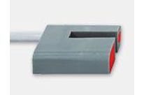 Näherungsschalter : Schlitzschalter  140...