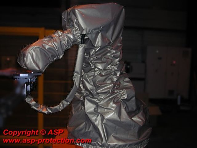 Abdeckung für Reinigungsroboter, Stanzen, Maschinenservice | Schmiede