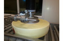 Handhabung von Käserädern 