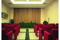 Antriebe für Türen und Fensterläden - DOK E