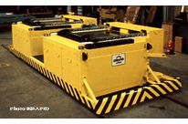 Schienengebundener Wagen mit doppelter Plattform