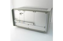 Treiber und Steuergeräte für Piezoaktoren: Linearer Verstärker LA75C