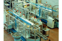 Automobilindustrie: Anlage für Montage der Trommelbremse