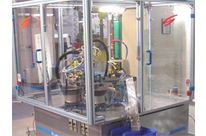 Elektromechanische Industrie: Sondermaschine mit Drehtisch für die Kontaktenmontage