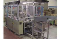 Möbelzubehör: Linearmaschine für die Montage von  Lager auf Führungen Z