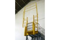 Vollkommen einklappbare Klapptreppe